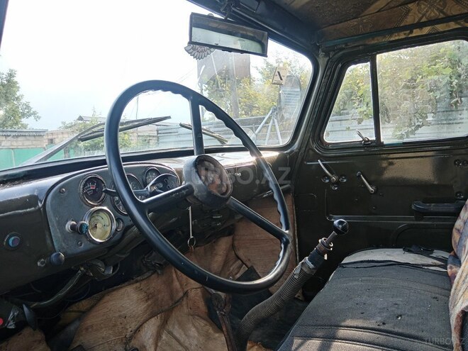 GAZ 53-4