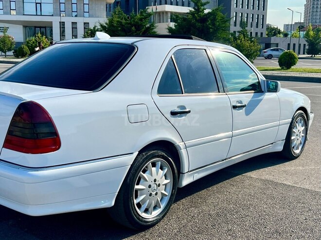Mercedes C 230-6