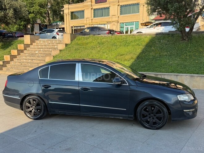 Volkswagen Passat-4