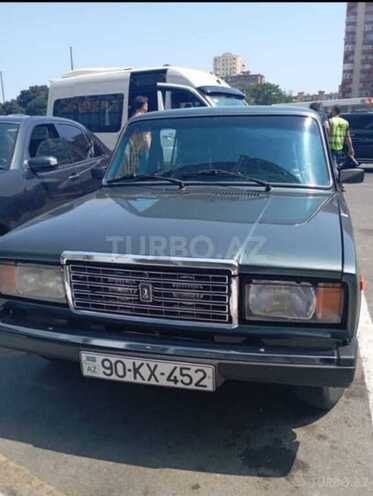 LADA (VAZ) 2107-1