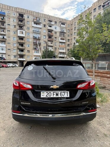 Chevrolet Equinox-2
