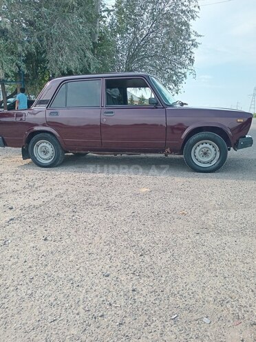 LADA (VAZ) 2107-4