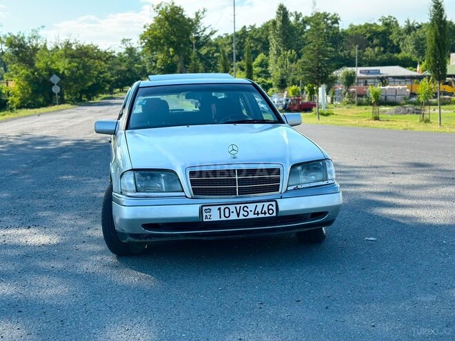 Mercedes C 180-2