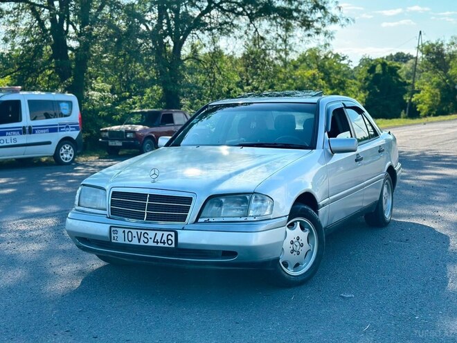 Mercedes C 180-1