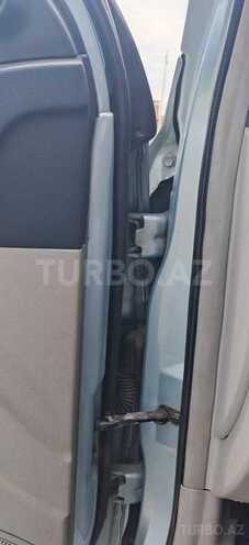 Hyundai Accent-8