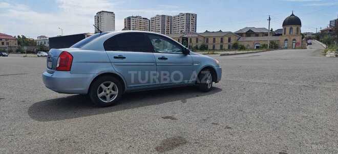 Hyundai Accent-5