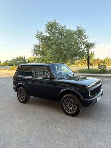 LADA (VAZ) Niva-7