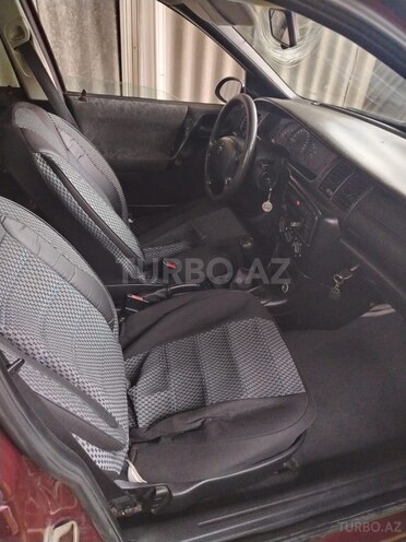 Opel Vectra-2