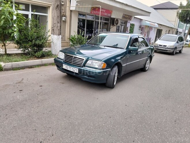 Mercedes C 180-2