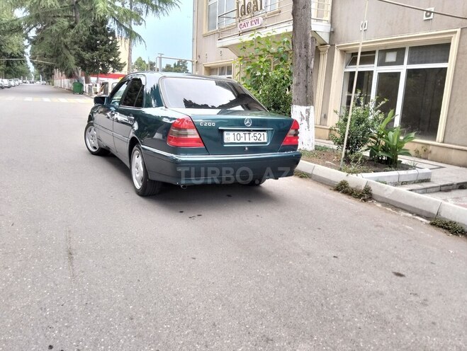 Mercedes C 180-7