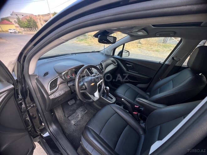 Chevrolet Trax-6