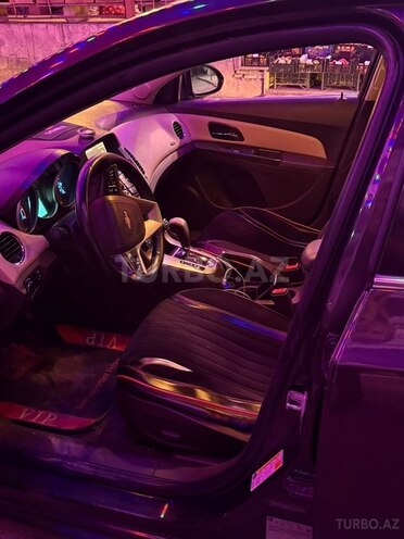 Chevrolet Cruze-6