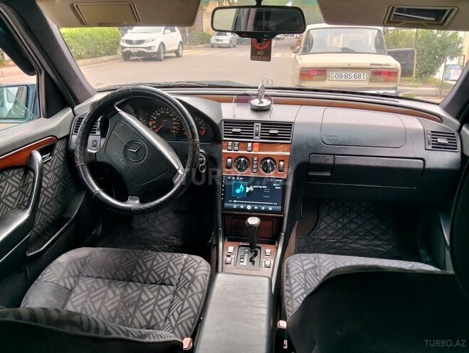 Mercedes C 180-10