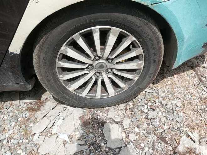 Hyundai Sonata-9