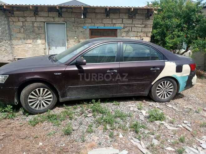 Hyundai Sonata-6