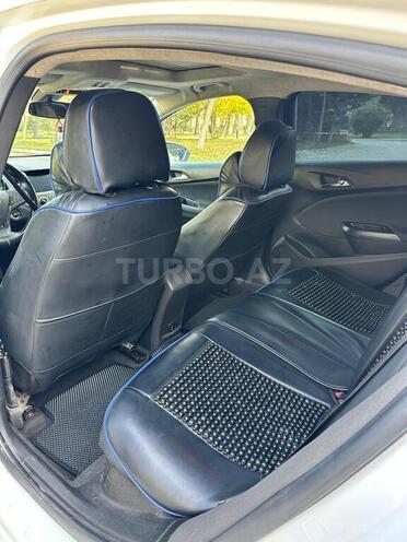 Chevrolet Cruze-6