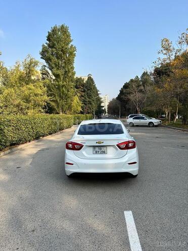Chevrolet Cruze-5