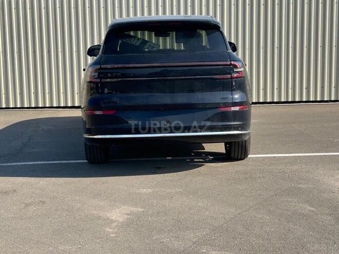 Changan Qiyuan Q07-4