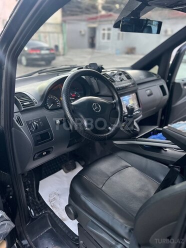 Mercedes Viano-6