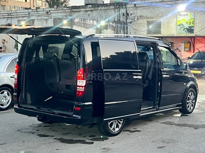 Mercedes Viano-12
