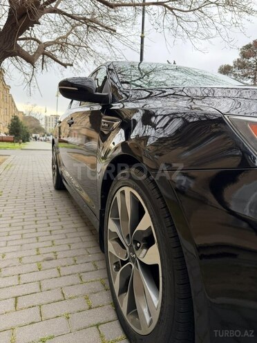 Kia Optima-4