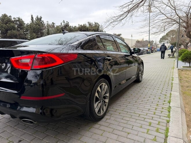 Kia Optima-3