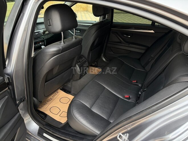 BMW 528-13