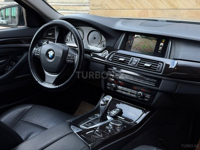 BMW 528-16