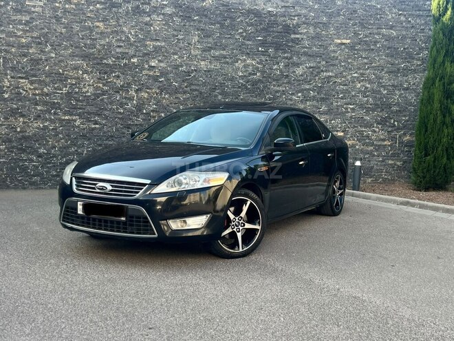 Ford Mondeo-4