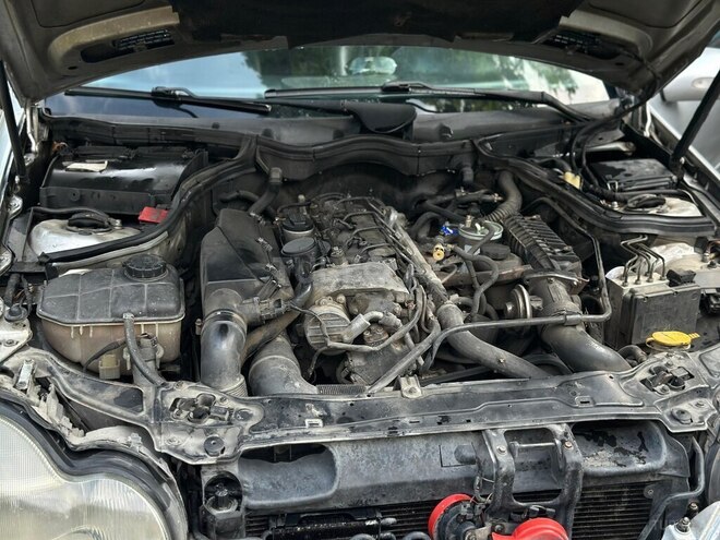 Mercedes C 200-9