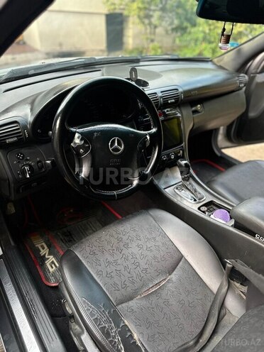 Mercedes C 200-8