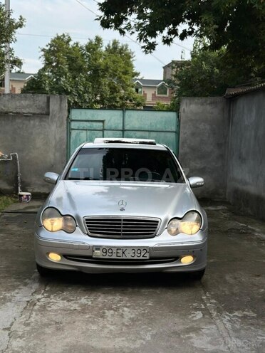 Mercedes C 200-12