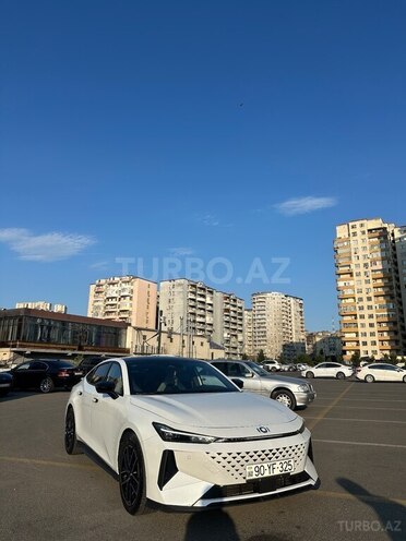 Changan Qiyuan A06-1