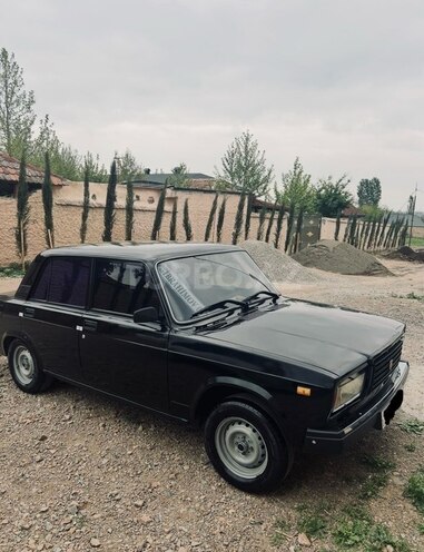 LADA (VAZ) 2107-8