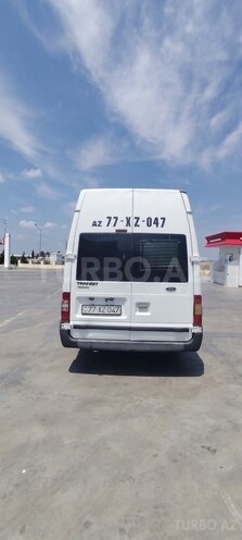 Ford Transit-6