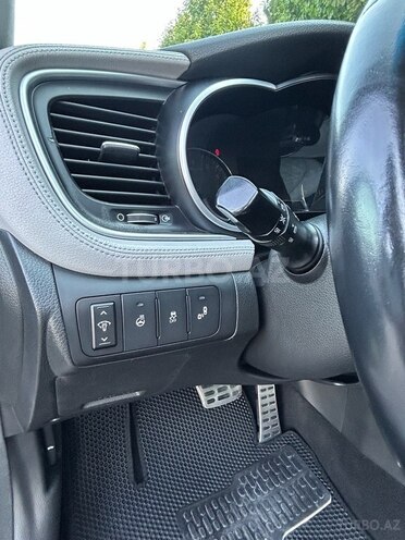 Kia Optima-16