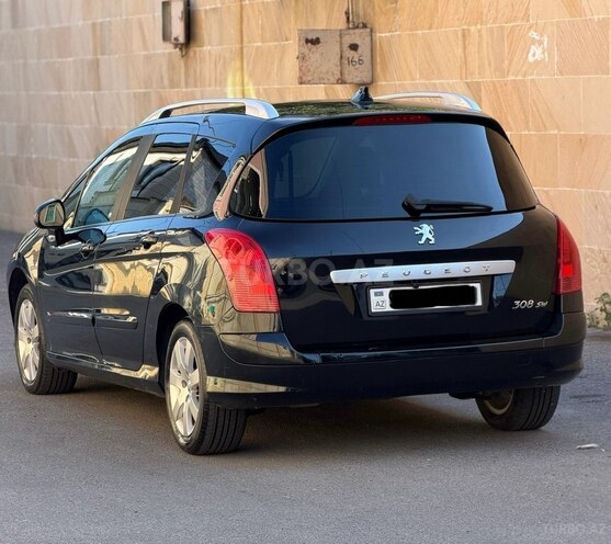 Peugeot 308 SW-3