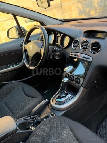 Peugeot 308 SW-6
