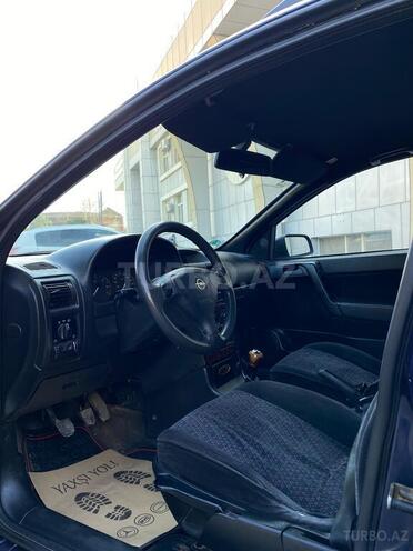 Opel Astra-12