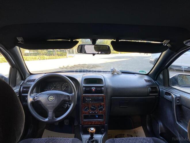 Opel Astra-14