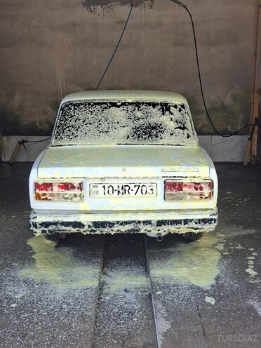 LADA (VAZ) 2107-15