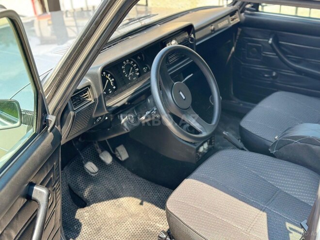 LADA (VAZ) 2107-3