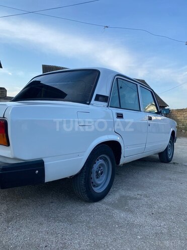 LADA (VAZ) 2107-5