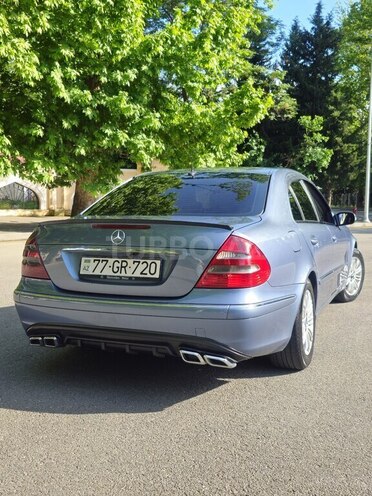 Mercedes E 220-3