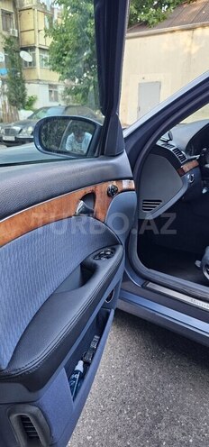 Mercedes E 220-18