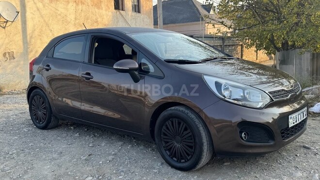Kia Rio-9