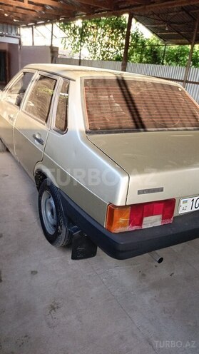 LADA (VAZ) 21099-5