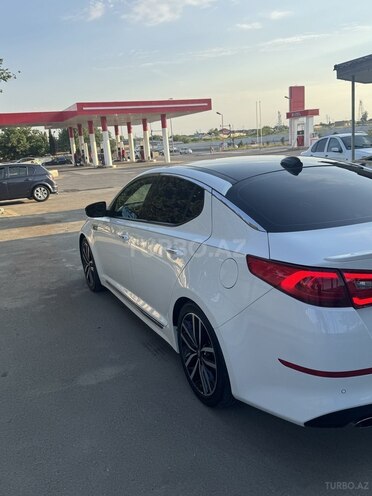 Kia Optima-5