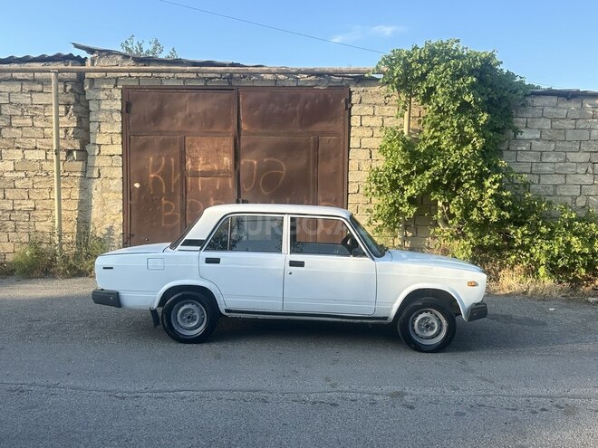 LADA (VAZ) 2107-5