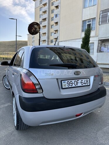 Kia Rio-6